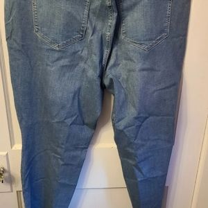 NWT $44 Evri womans size 24W denim jeans jeggings. E2